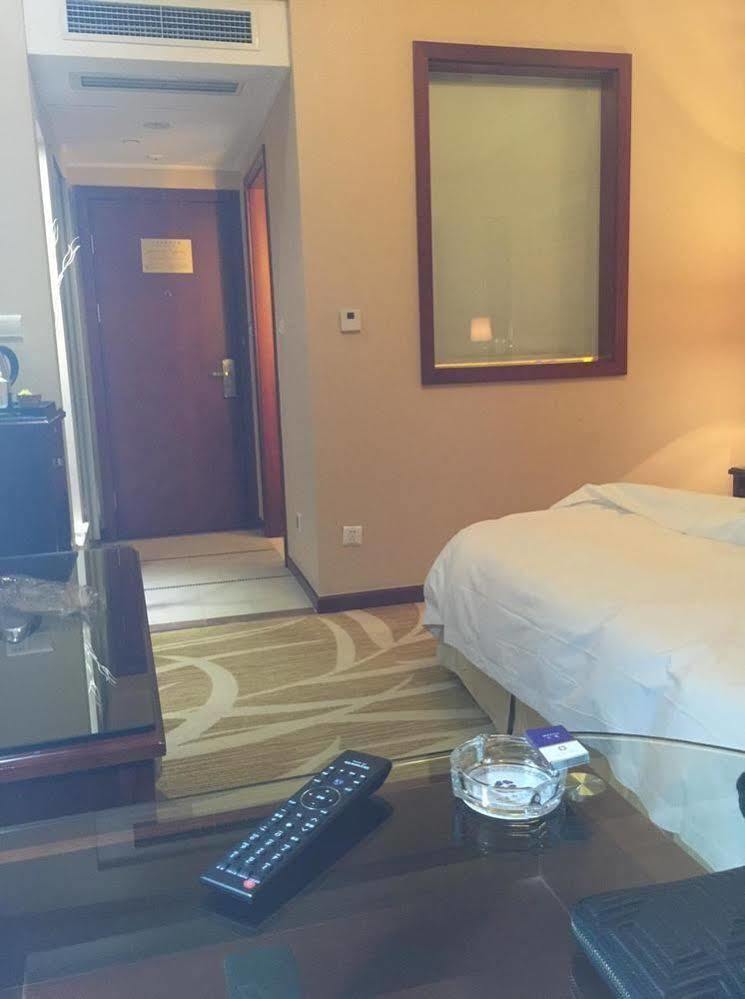 Picturesque Hotel Wuxi  Buitenkant foto